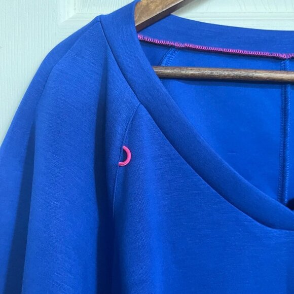 Torrid Womens NWT Cupro Blue #Torridstrong Waistband Raglan Scrub Top 1X - Picture 5 of 9